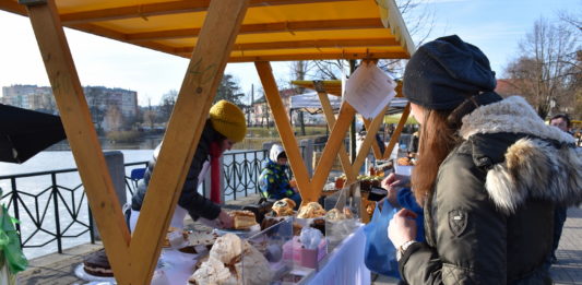 Poslední letošní farmářské trhy nabídnou vánoční atmosféru i program pro děti