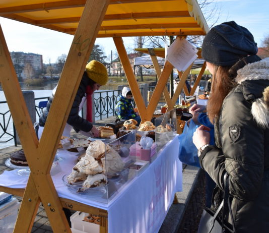 Poslední letošní farmářské trhy nabídnou vánoční atmosféru i program pro děti