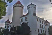 Publikace Pohádkové putování zavede turisty na místa natáčení 10 českých pohádek