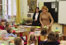 Začal nový školní rok, učitelé si neumí ale představit distanční výuku u prvňáků