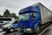 Policisté kontrolovali řidiče nákladních vozů