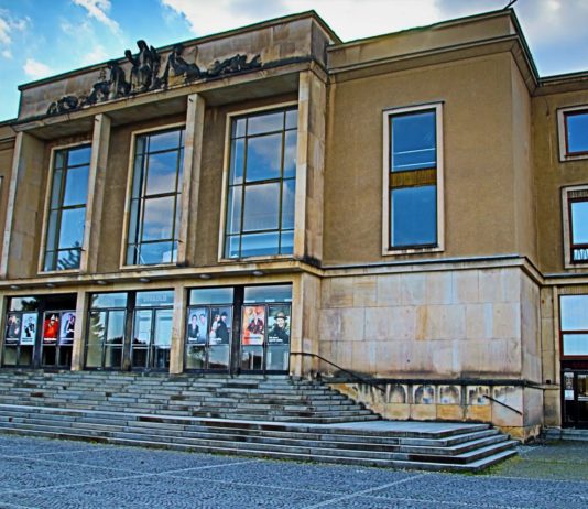 Česká televize natáčela v příbramském divadle. Medailonek uvede v půli března