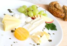 Kombinaci syrečků a sunaru už zloděj nevyzkoušel, zdržela ho ostraha