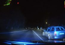 Zloděj s ukradeným autem ujížděl policii až do Řevnice