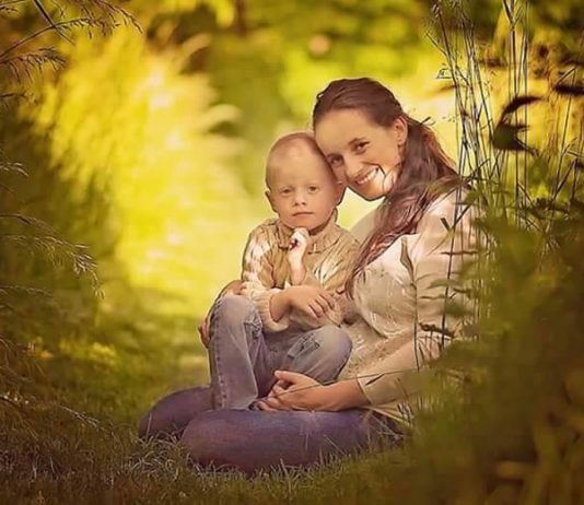 Vánoční setkání v charitativním obchůdku Radost Příbramáčkům propojí tvoření, pomoc i klidnou vánoční atmosféru