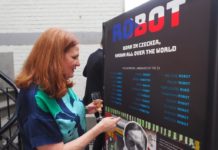 Robot z Čapkovy Strže si podmanil Brusel