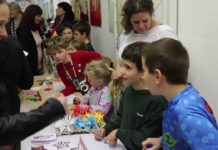 Vánoční jarmark s koncertem potešil děti i rodiče