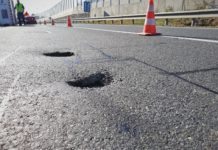 ŘSD registruje zvýšený výskyt výtluků na středočeských silnicích