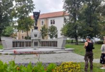 Opravená socha v Arnoštových sadech dostane nové poslání budoucím generacím