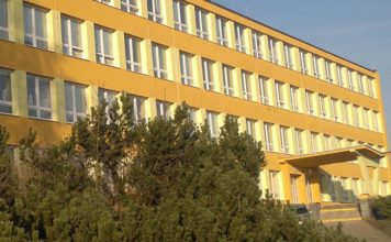 Kraj chystá sloučení příbramské speciální školky se „čtyřkou“. Pro děti se však nic měnit nemá