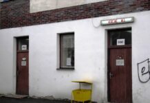 Absenci veřejných toalet v centru má pomoci vyřešit stavba nových u Hořejší Obory