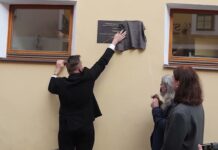 Příbram by chtěla ročně odhalovat jednu až dvě pamětní desky