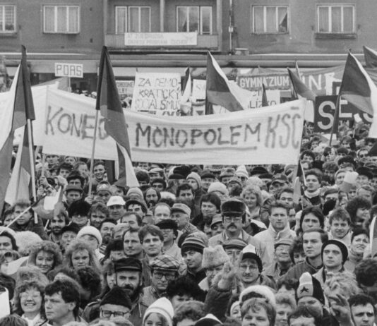 Příbram si připomene 17. listopad na Vojně i na náměstí