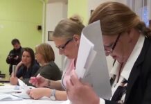 Senátor Štěpánek pracuje na změně volebního zákona