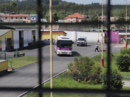 Příbram zapojí vězně do údržby města. Zároveň půl roku se bude do věznice jezdit objížďkou