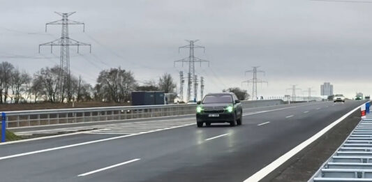 Nový úsek dálnice D4 využilo loni přes 5,7 milionu řidičů, denně projede více než 15 tisíc aut