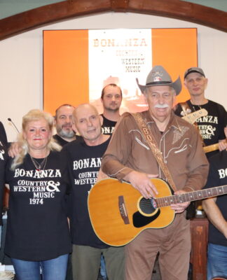 Víkend v Příbrami: Farmářské trhy, Bonanza, Dracula, Dokonalá svatba i Mozartovo Requiem