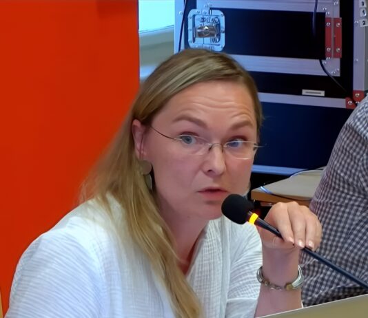 V Příbrami se rýsuje nová koalice. Čtyři uskupení podepsala memorandum, starostkou chtějí Škodovou
