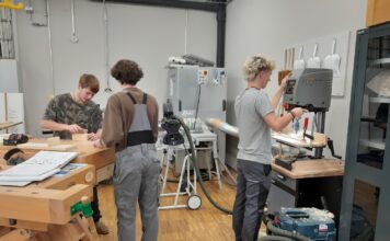 Příbramští waldorfští učni sbírají zkušenosti na stáži v Německu