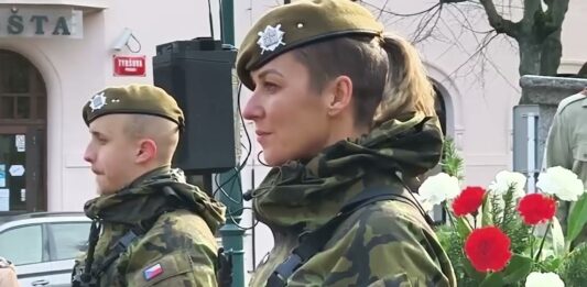 Příbram si připomněla 107. výročí vzniku Československa