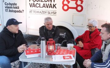 Cynikův podcast: Jiří Kubík a manželé Šlehoferovi o volbách, Republice Příbram i o tom, jak se projekt trefil do reality