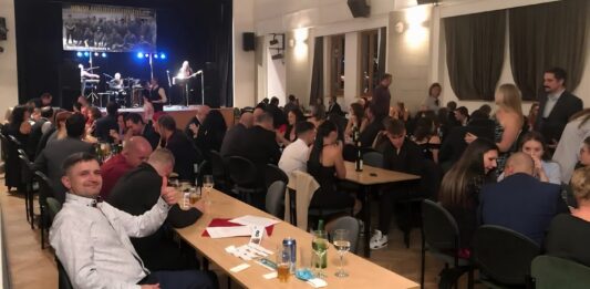 Rybáři v Rožmitále pod Třemšínem zahájí plesovou sezónu tradičním plesem