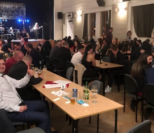 Rybáři v Rožmitále pod Třemšínem zahájí plesovou sezónu tradičním plesem