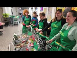 Malý nákup, velká pomoc. Příbramáci ukázali srdce při Sbírce potravin