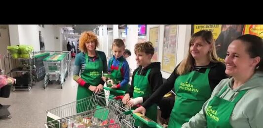 Malý nákup, velká pomoc. Příbramáci ukázali srdce při Sbírce potravin