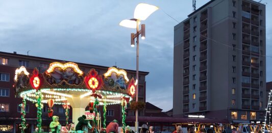 Stříbrná adventní neděle nabídne program na náměstí 17. listopadu