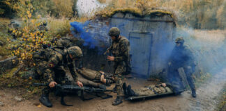 Vojenské zdravotníky v Jincích prověřil drsný nonstop výcvik ROLE 1