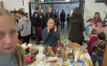 Vánoční jarmark na ZŠ pod Svatou Horou zaplnil školu