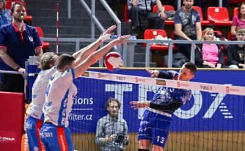 Příbram zvládla pětisetovou bitvu, Odolku udolala v tie-breaku