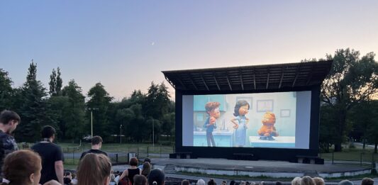 Mimoni ovládnou příbramské letní kino. Děti čeká před filmem speciální program