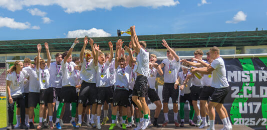 Mladší dorost FK Příbram ovládl druhou ligu. Titul mistrů slaví kategorie U17