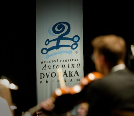 Festival Antonína Dvořáka uzavře v Příbrami monumentální Stabat mater
