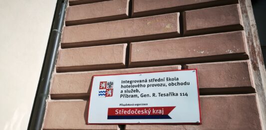 Příbram bude dnes rozhodovat o prodeji budovy střední školy kraji za více než 54 milionů
