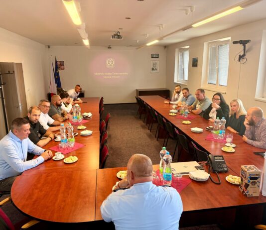 Příbramskou věznici navštívily delegace ze Slovenska a Maďarska