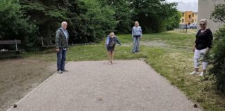 Senioři v Příbrami mají nové hřiště na pétanque