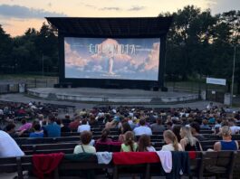 Letní kino v Příbrami přilákalo téměř 2700 diváků. Největší zájem byl o Mimoně