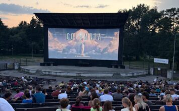 Letní kino v Příbrami přilákalo téměř 2700 diváků. Největší zájem byl o Mimoně