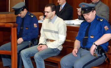 Bývalý šéf budějovické mordparty přijede do Příbrami. Přiblíží skutečné případy vražd