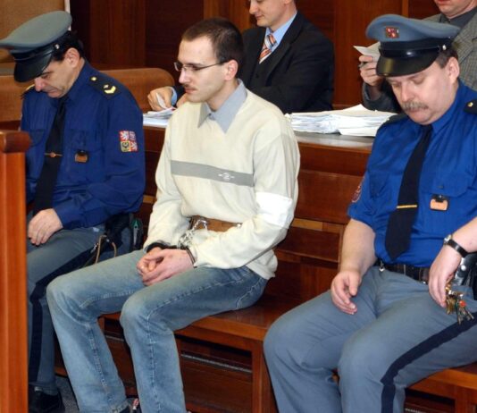 Bývalý šéf budějovické mordparty přijede do Příbrami. Přiblíží skutečné případy vražd