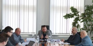 Měli by ředitelé městských organizací pravidelně obhajovat své funkce? Končící starosta není proti